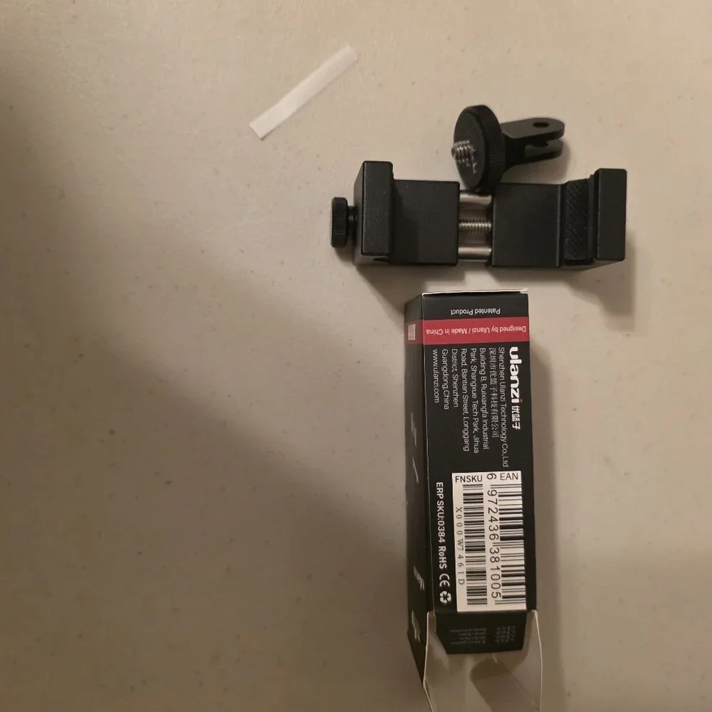 Ulanzi Phone holder for car with go pro type mounts